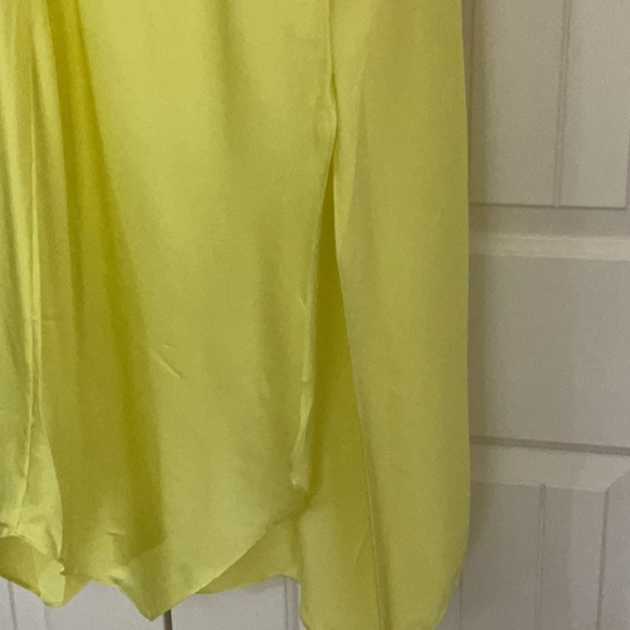 EXPRESS Yellow Long Sleeve Dress - Picture 4 of 7